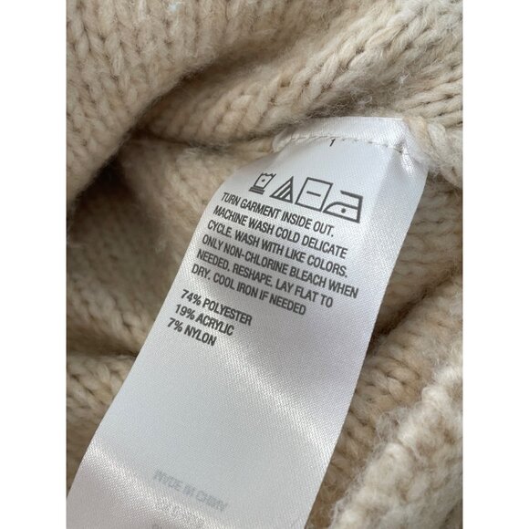 TWRHLL Christie Brinkley Fringe Detail Boatneck Sweater Size Medium Oatmeal Cozy - Picture 5 of 7